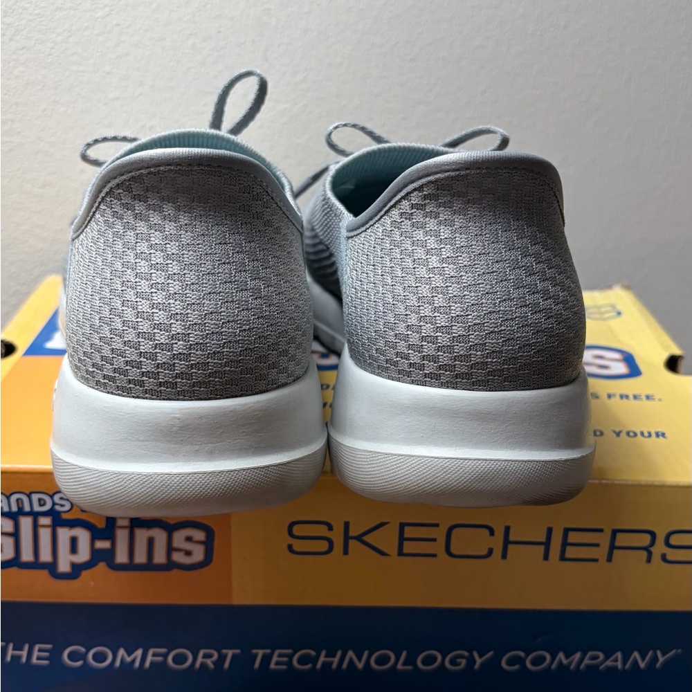 Skechers Go Walk Joy Capri Slip-Ins Gray Women’s 5.5 Hands Free Comfort Shoes - Picture 7 of 9